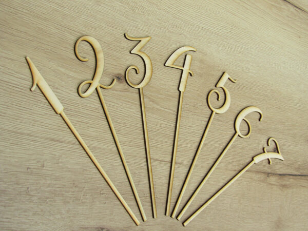 Natural-wooden-table-numbers