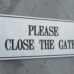Please Close The Gate – Gate Signs