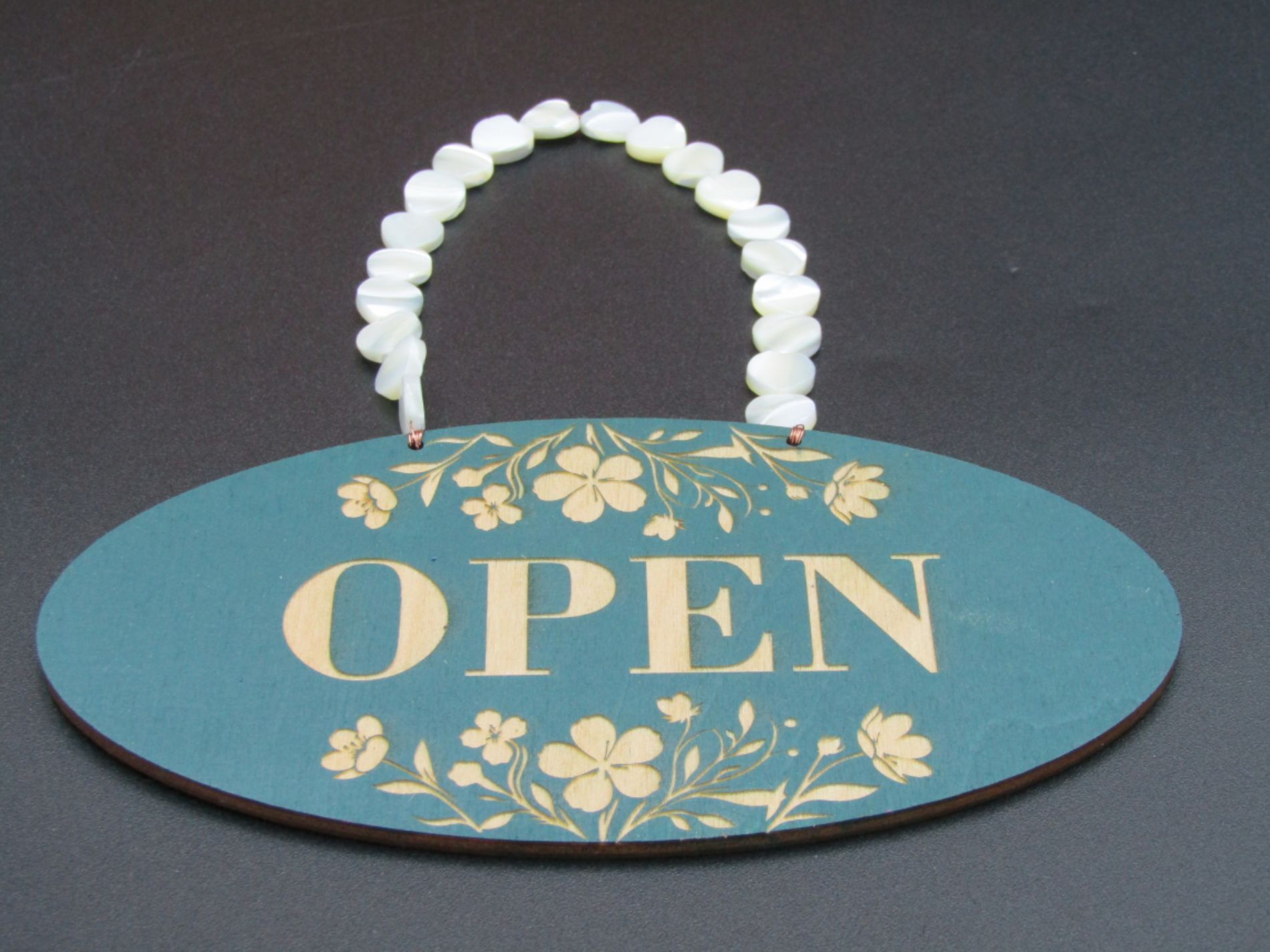 Open-Closed Shop Sign- With Heart Bead Chain Open-Closed Shop Sign- With Heart Bead Chain - Image 2