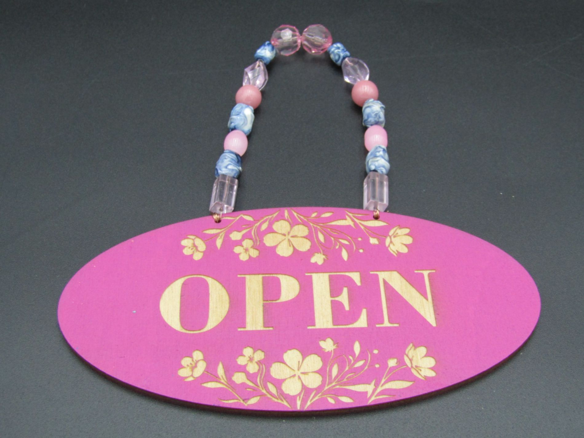 Open closed shop sign